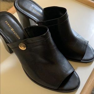 Tommy Hilfigure Leather Upper Balance Heels 10